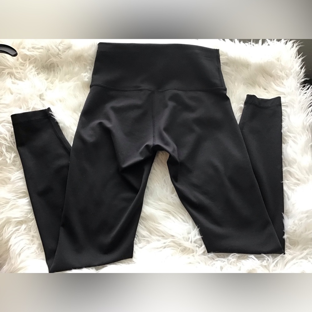 lululemon athletica Black High-Waisted Leggings - Picture 7 of 12